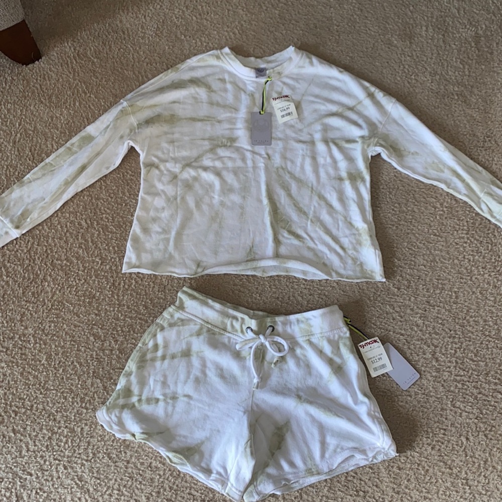 Matching white and taupe tie dye pajama set.